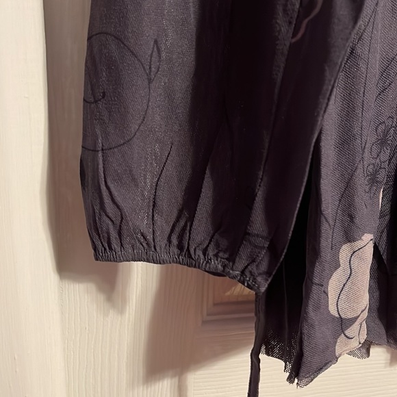 Sweet Pea maternity long sleeve shirt in size Small - Picture 4 of 8